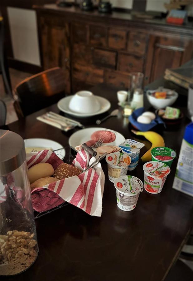 Roastineer Hotel Battenberg  エクステリア 写真