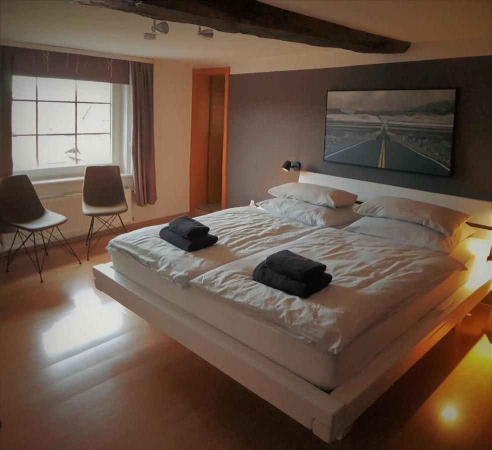 Roastineer Hotel Battenberg  エクステリア 写真