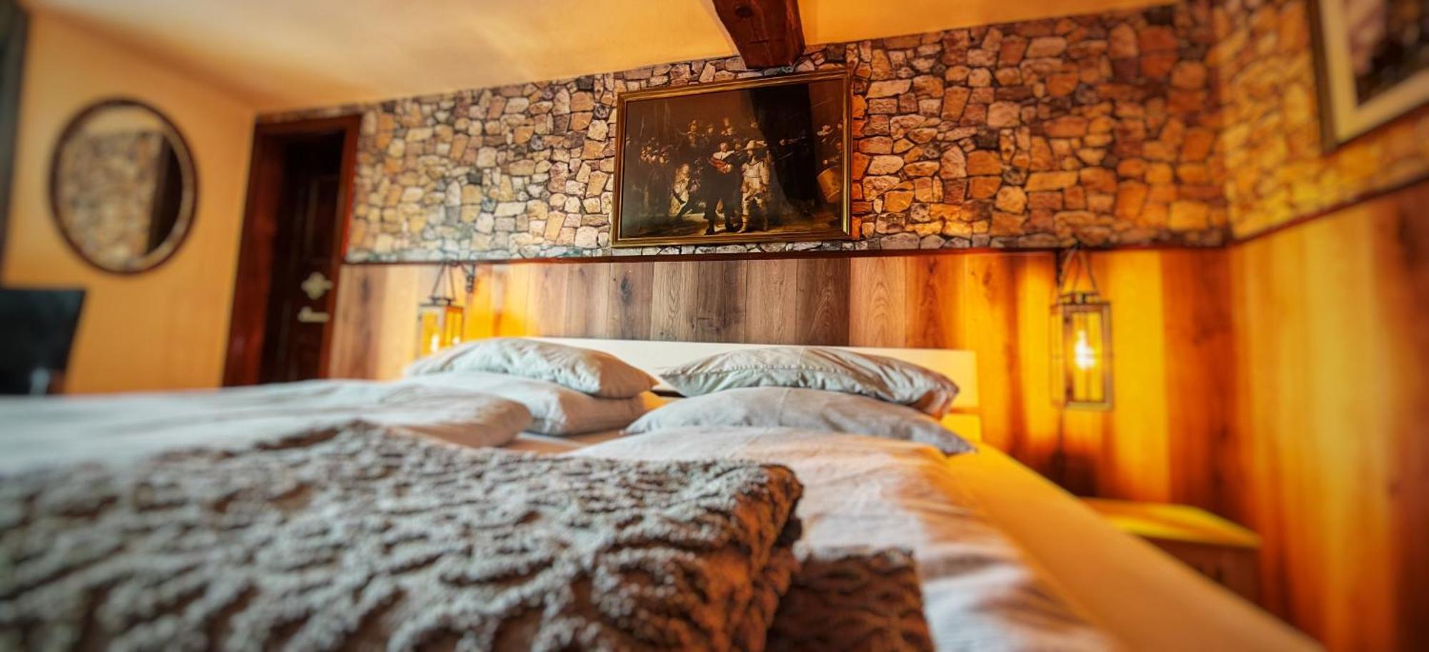 Roastineer Hotel Battenberg  エクステリア 写真